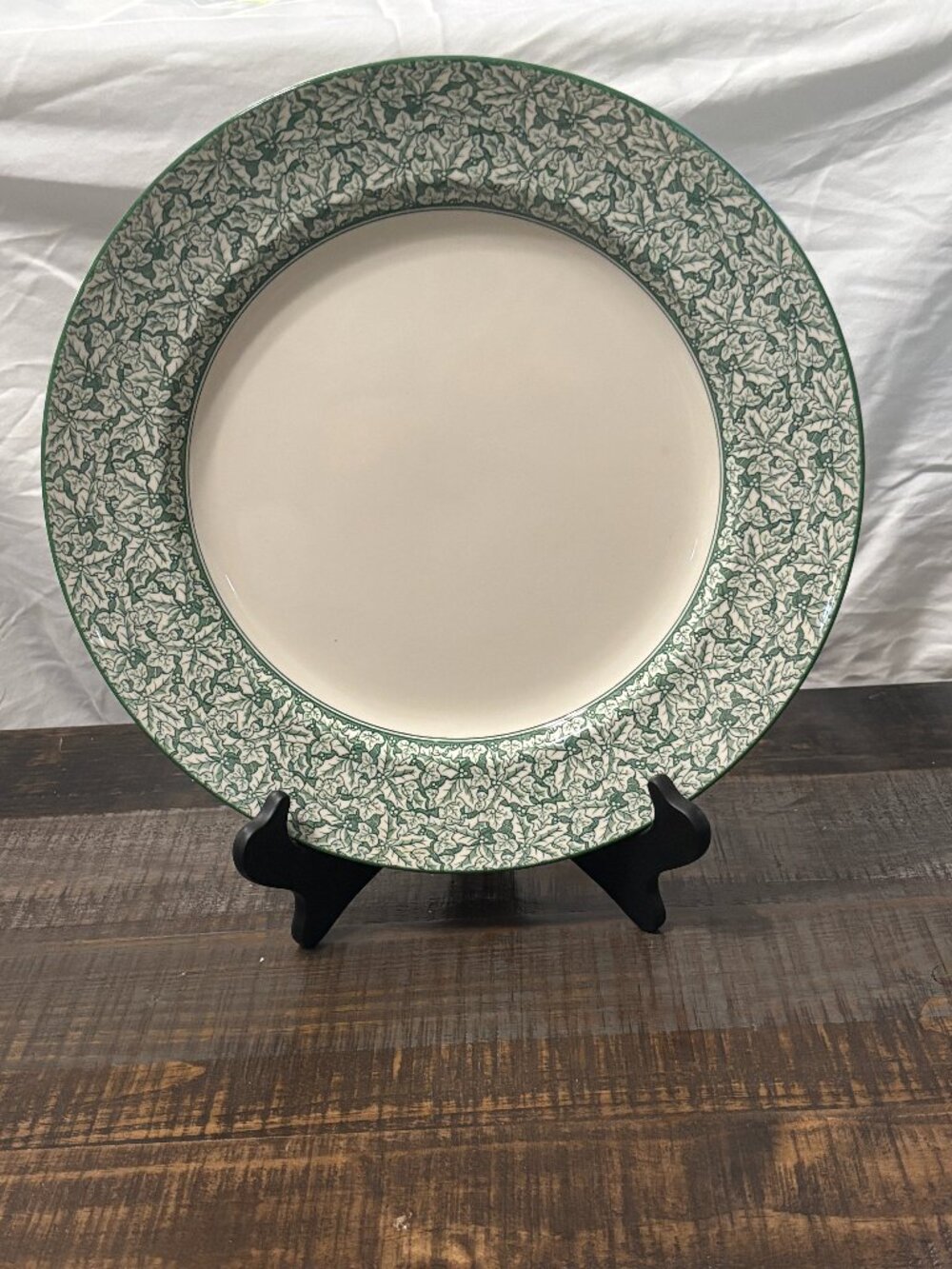 Spode Holly Tree Chargers - Pair 1 of 2